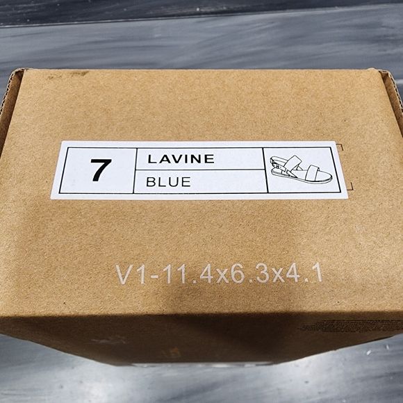 Journee Lavine Sandals Size 7 Blue Wide Strap‎ Gold Tone Buckle Flat Cushioned - Picture 11 of 11